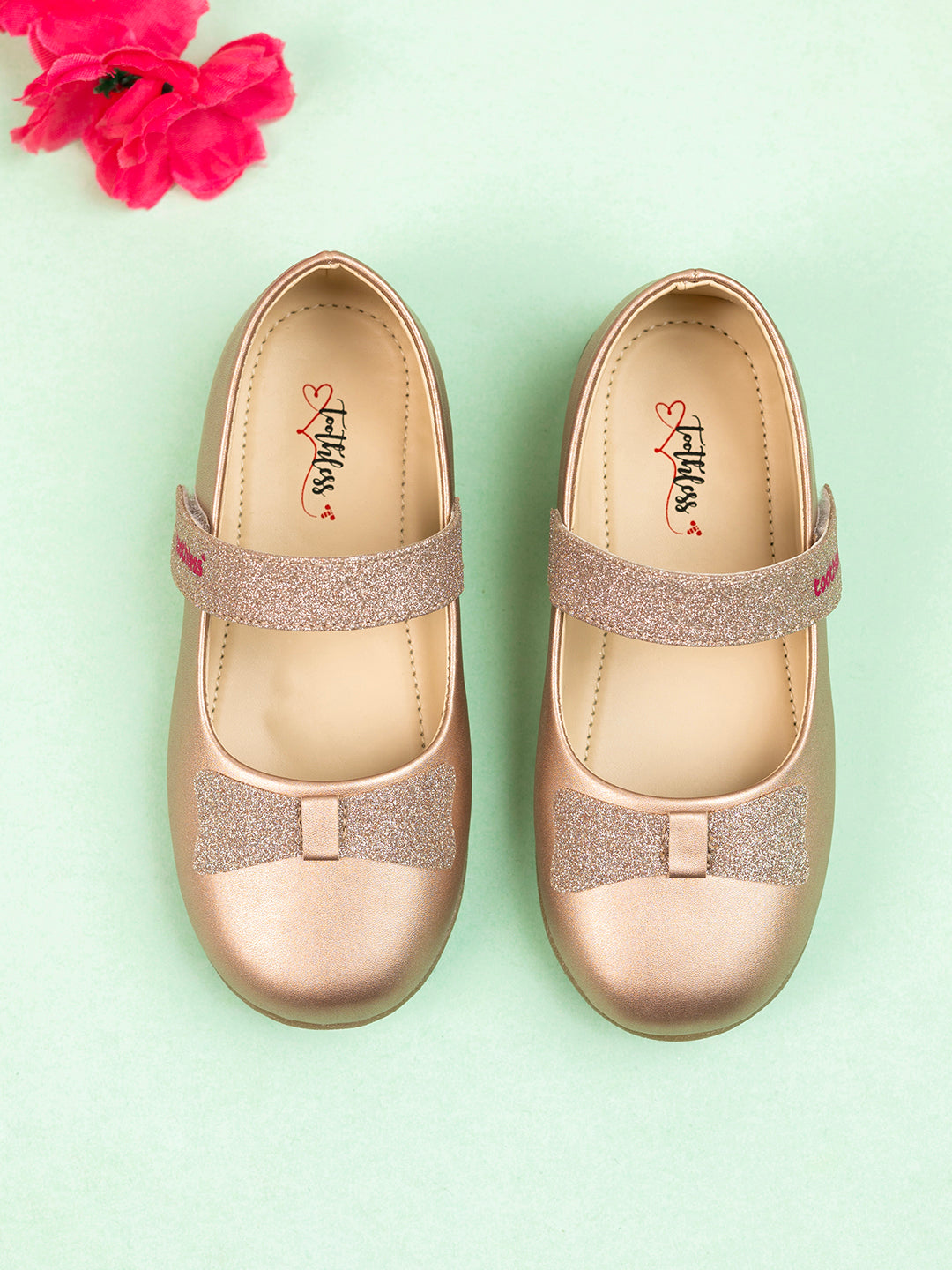 Kids Girls Ballerinas with Gold Glitter Bow details Comfortable Slip-On Ballet Flats