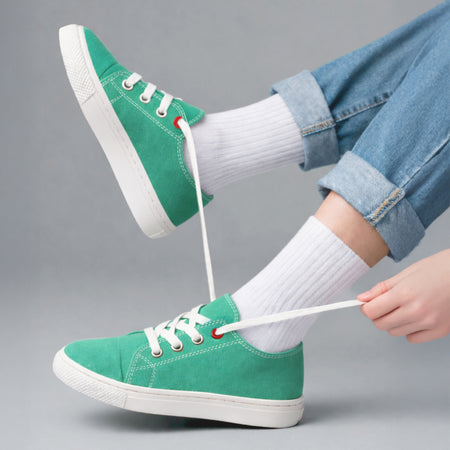 Kids Low-Top Green Canvas Shoes with Lace-Up Closure